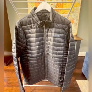 North Face puffer, men’s Large.